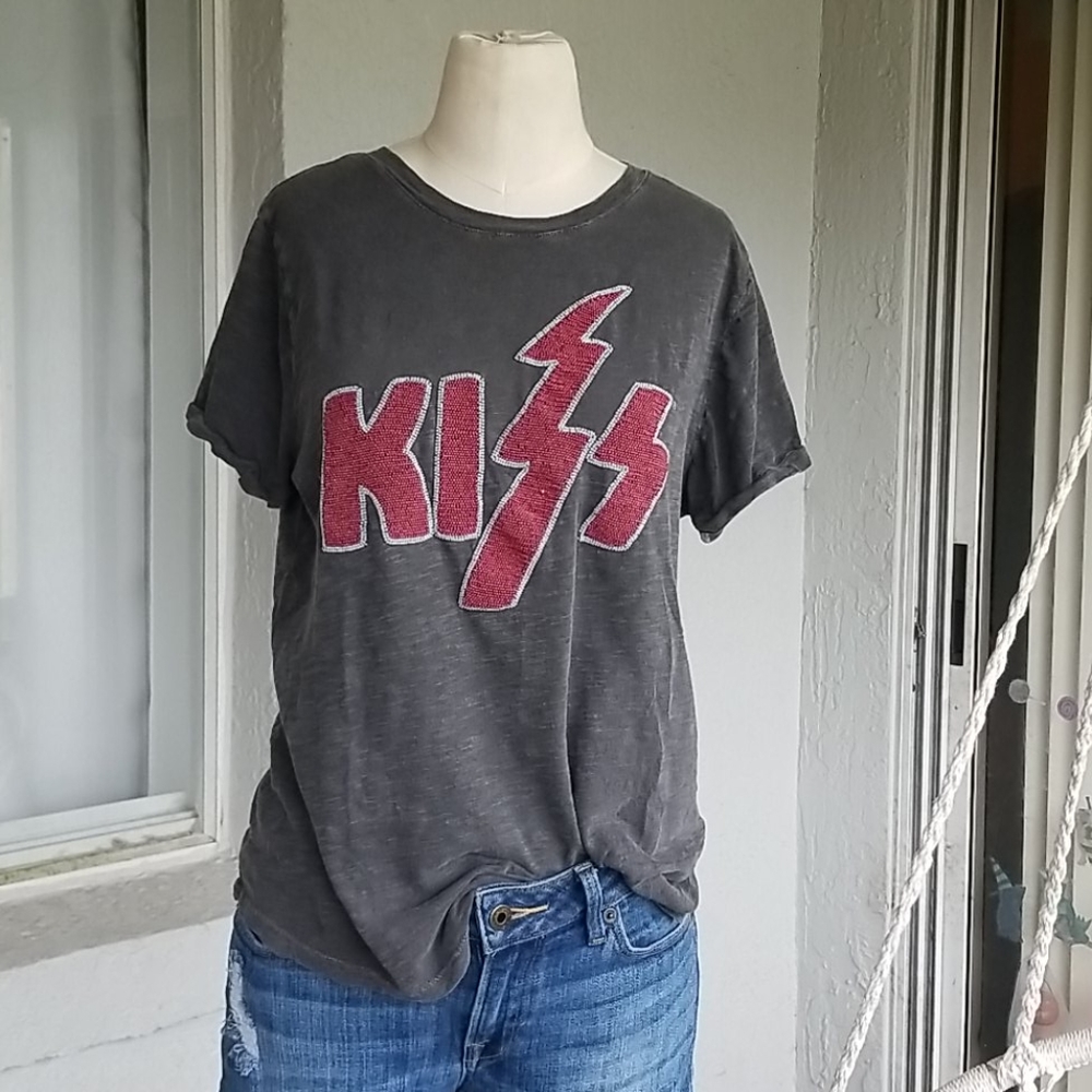 Lucky Brand Kiss Beaded Graphic Tee